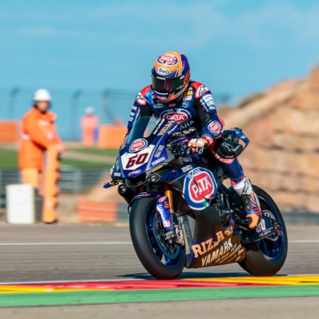 Michael Van der Mark na torze wyścigowym MotorLand Aragón