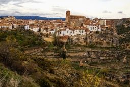 Widok ogólny Villarluengo, Teruel, Aragonia