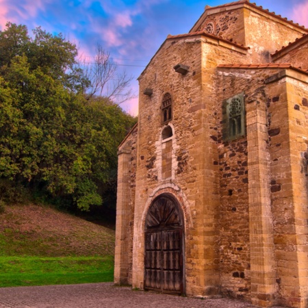 Igreja de San Miguel de Lillo. Oviedo. Astúrias.