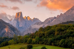 Naranjo de Bulnes ou Picu Urriellu, dans les Pics d'Europe, Asturies