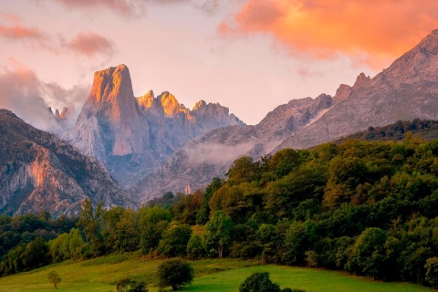 Naranjo de Bulmes. Parque Nacional de Picos de Europa, Asturias