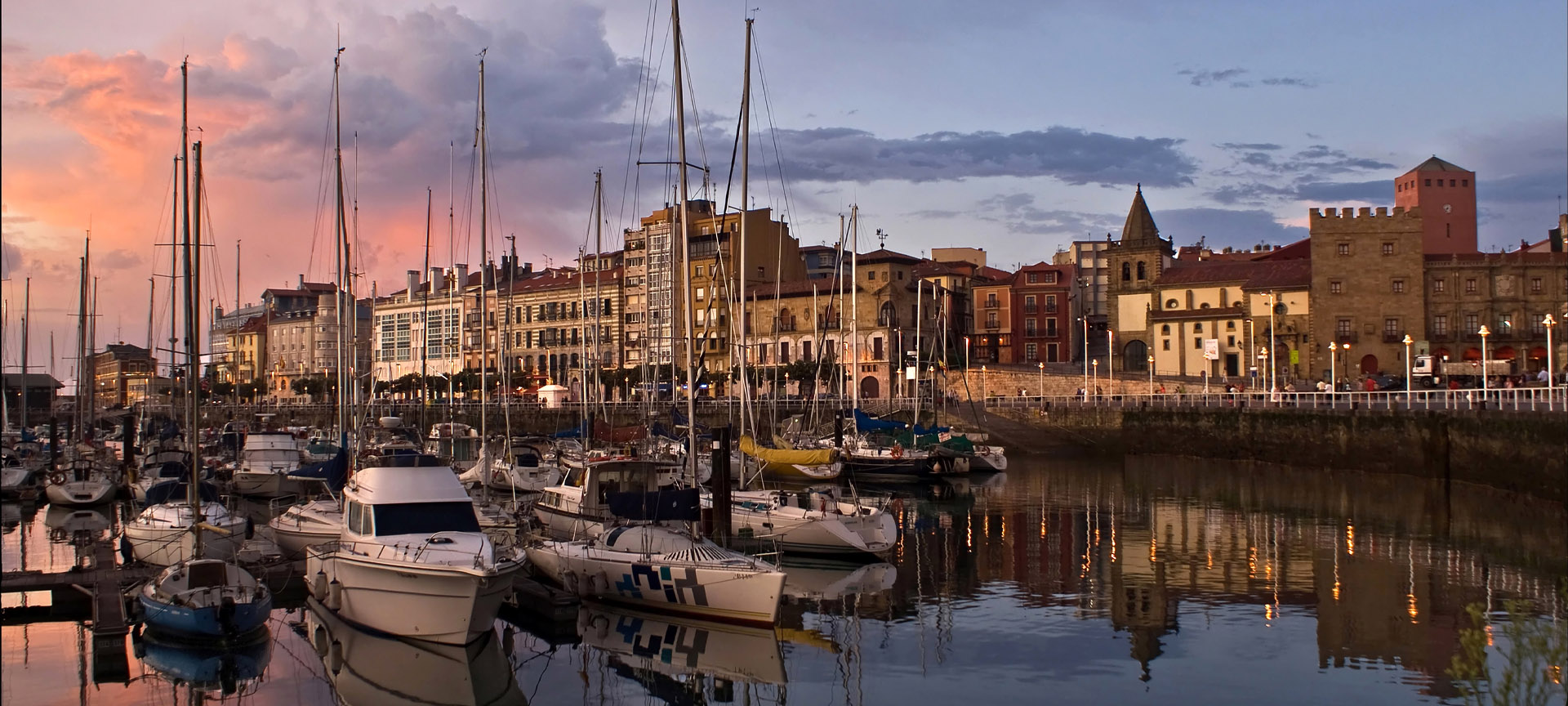 Port of Gijón (Asturias)