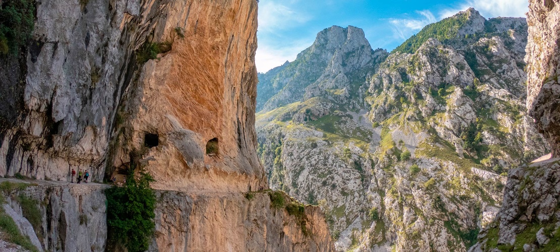 Wanderer auf der Ruta del Cares