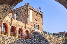 Tour de l’Infantado, Potes