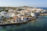 Vista de Fornells (Menorca, Islas Baleares)