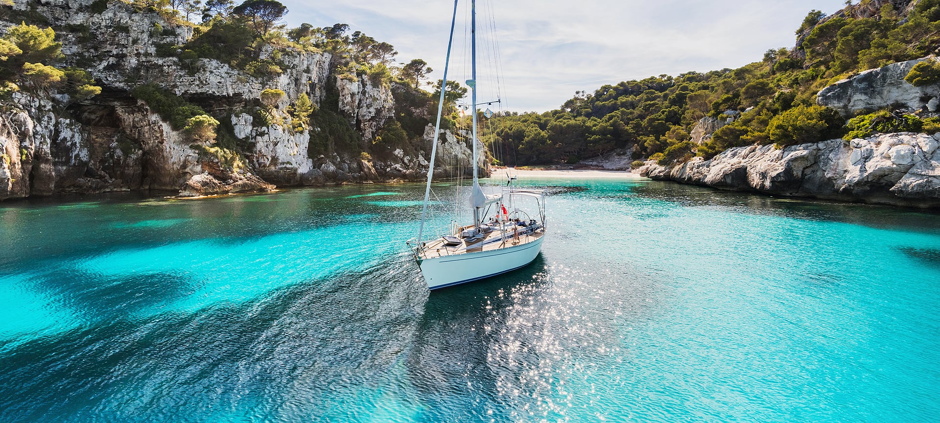 Veduta di Cala Macarelleta a Minorca, isole Baleari Veduta di Cala Macarelleta a Minorca, isole Baleari