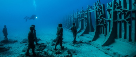 “Crossing the Rubicon”, Jason deCaires Taylor. Lanzarote Atlantic Museum