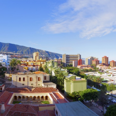Vista panorâmica de Puerto de la Cruz, na ilha de Tenerife (Ilhas Canárias)