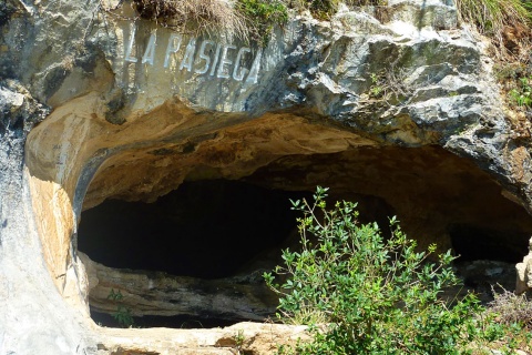 Cueva de la Pasiega. Puente Viesgo