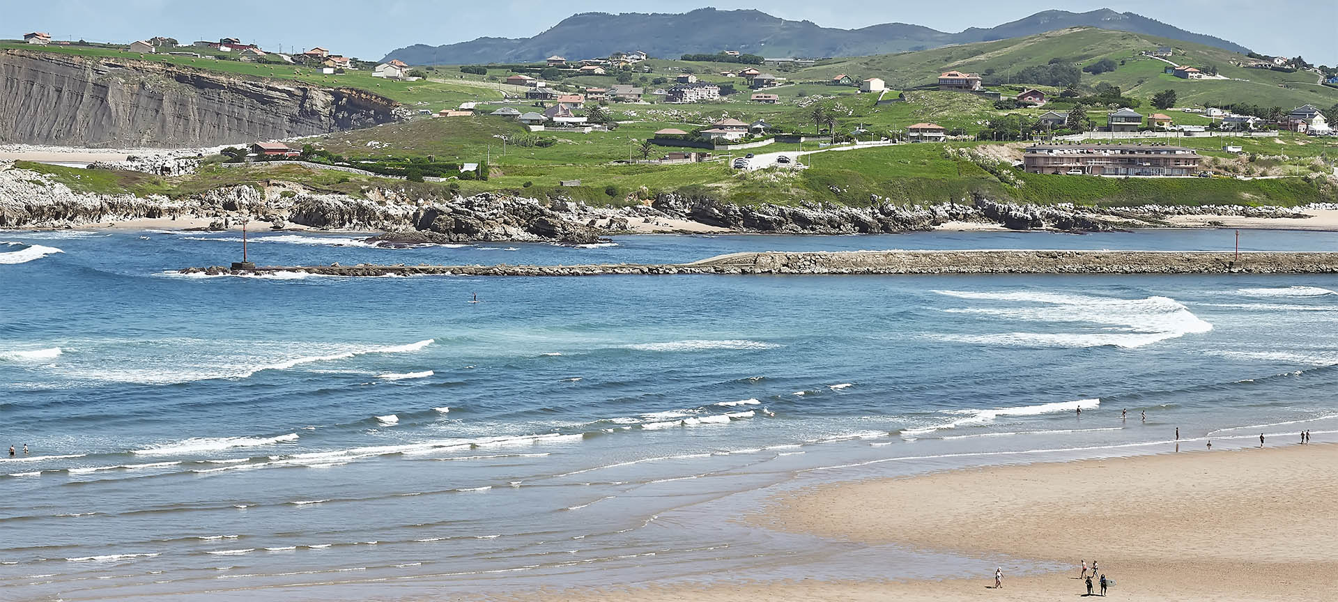 Veduta di Suances, Cantabria Veduta di Suances, Cantabria