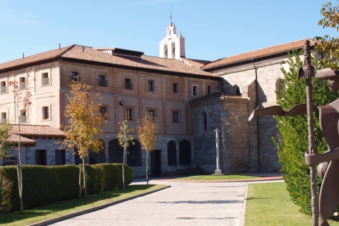 Extérieur du couvent Nuestra Señora de la Bretonera à Belorado