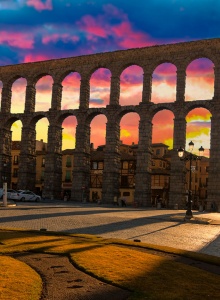 tourist attractions in segovia spain