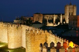Veduta generale di Ávila (Castiglia e León) e delle sue mura