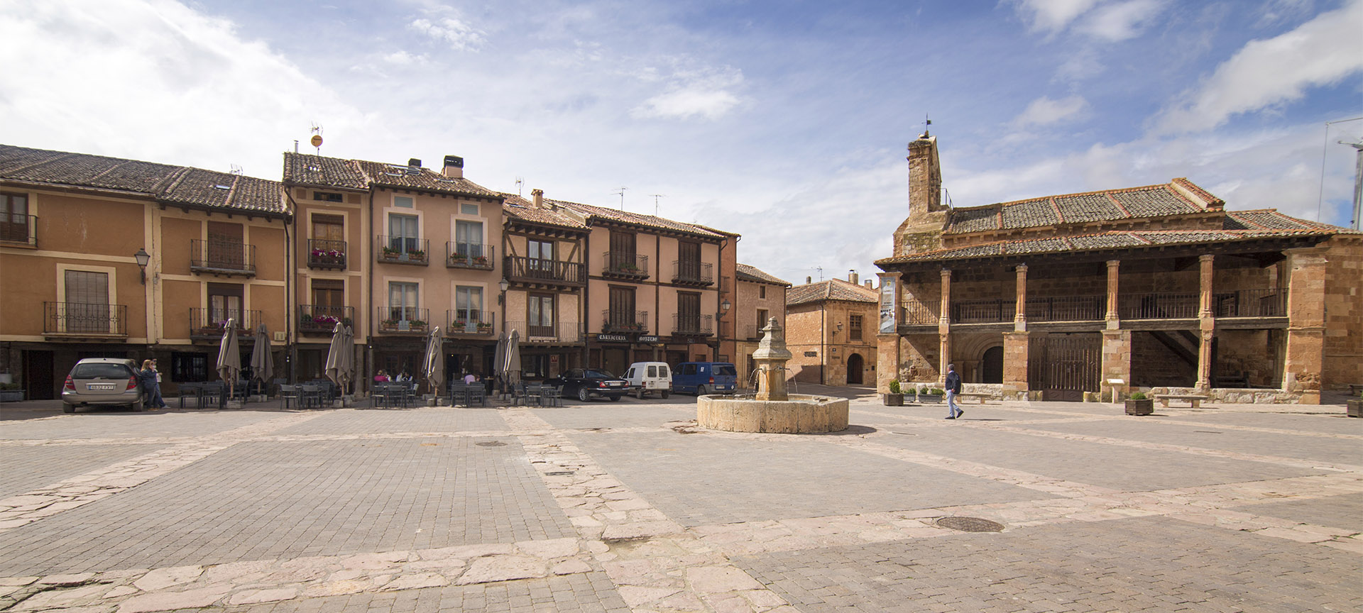 Plaza Mayor di Ayllón (Segovia, Castiglia e León) Plaza Mayor di Ayllón (Segovia, Castiglia e León)