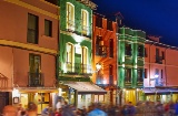 Night view of Barrio Húmedo in León