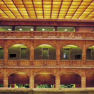 Interior de la Casa del Cordón, Burgos