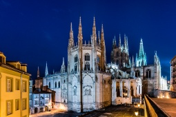 Widok na katedrę w Burgos nocą, Kastylia-León