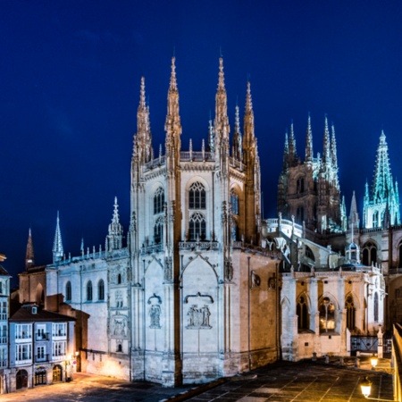 Veduta notturna della Cattedrale di Burgos, Castiglia e León