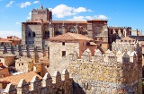 Catedral de Ávila vista da muralha.