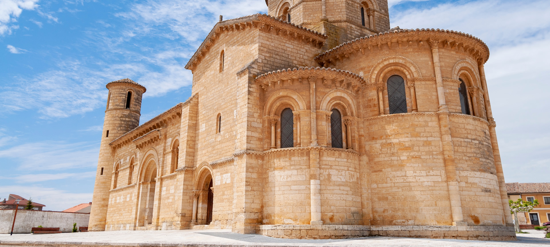 パレンシアのサン・マルティン・デ・フロミスタ教会