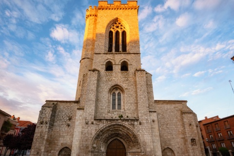 パレンシアにあるサン・ミゲル教会