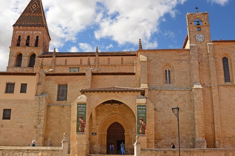 Kościół Santa Eulalia. Paredes de Nava. Palencia