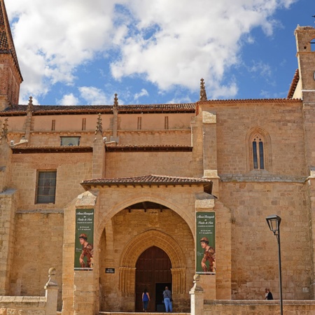 Église de Santa Eulalia. Paredes de Nava. Palencia
