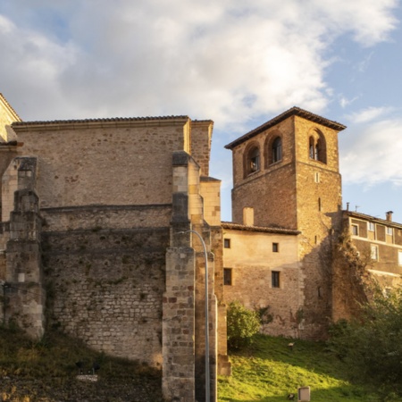 Igreja de San Juan Bautista, em Oña (Burgos, Castilla y León)