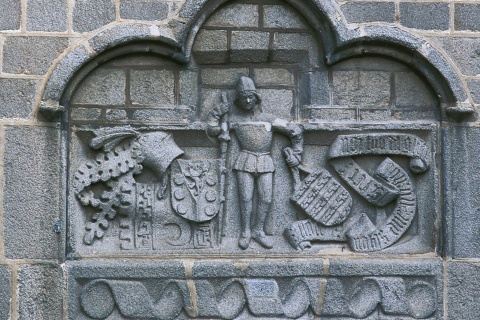 Palácio de Valderrábanos. Relevo. Ávila.