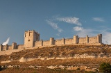 Widok panoramiczny na zamek Peñafiel. Valladolid