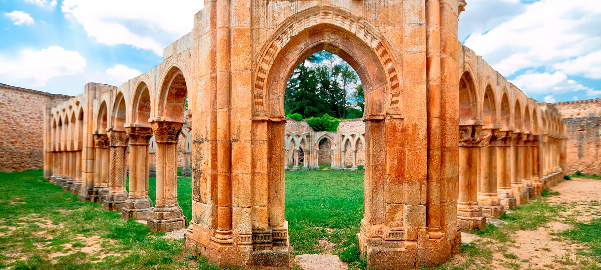サン・フアン・デ・ドゥエロ修道院のSoria | spain.info
