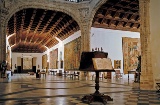 Sala del Museo de Santa Cruz
