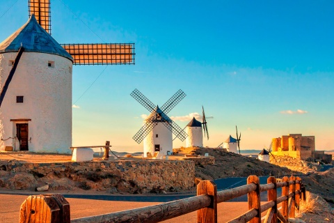 Molinos de viento en Consuegra, Toledo