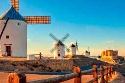 Moulins à vent à Consuegra, province de Tolède