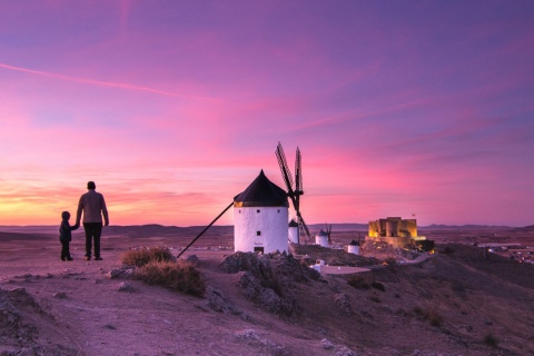 Consuegra e os moinhos de Dom Quixote - Viagens e Caminhos