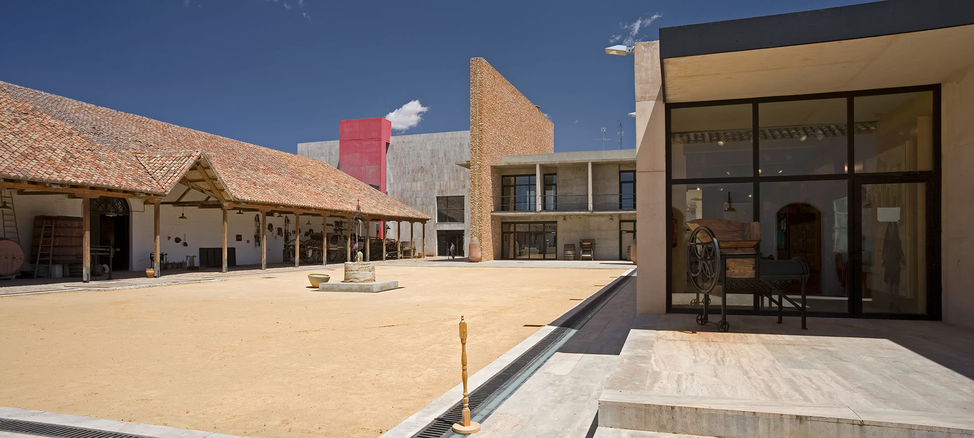 Museo del Vino de Valdepeñas. Ciudad Real Museo del Vino de Valdepeñas. Ciudad Real