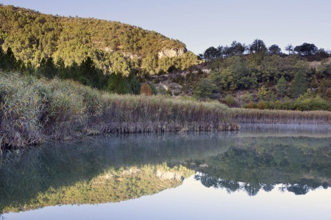 Blick auf die Taravilla-Lagune (Guadalajara, Kastilien-La Mancha)