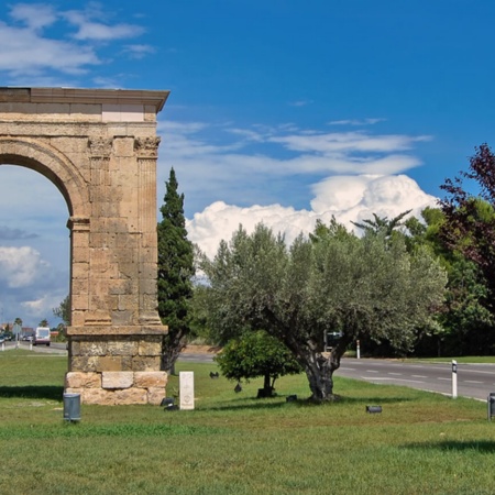 Torbogen von Bará. Tarragona