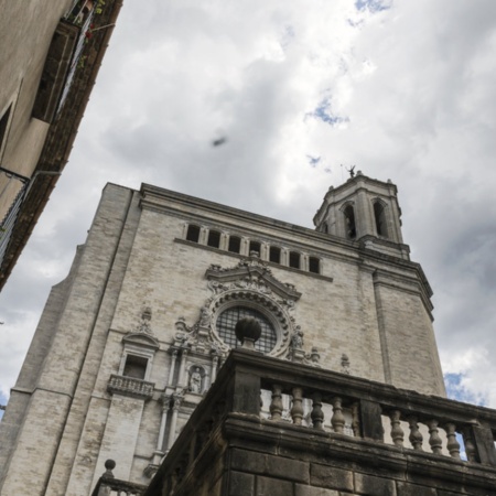 Vue de la cathédrale Santa María à Gérone, Catalogne