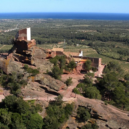 Ermida Mare de Déu de la Roca, em Mont-Roig del Camp