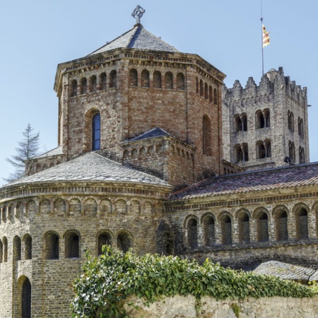 Mosteiro de Santa María de Ripoll (Girona, Catalunha)