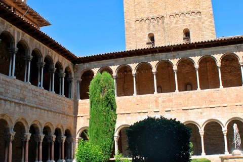 Mosteiro de Santa María de Ripoll