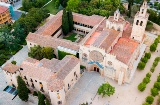 サン・クガット・ダル・バリェスの修道院。バルセロナ。