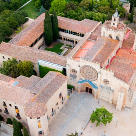 Klasztor w Sant Cugat del Vallès. Barcelona.