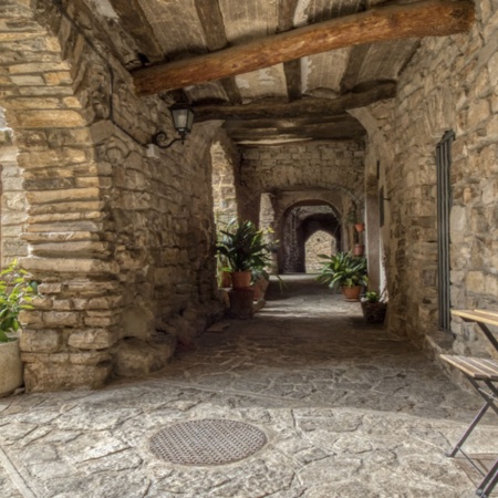 Montfalcó Murallat (Lleida, Catalunha)