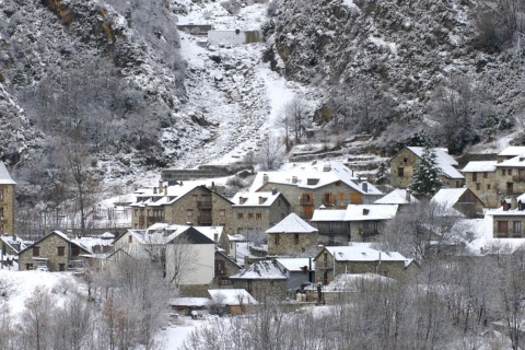 Panoramic view of Erill-La-Vall in Lleida (Catalonia)