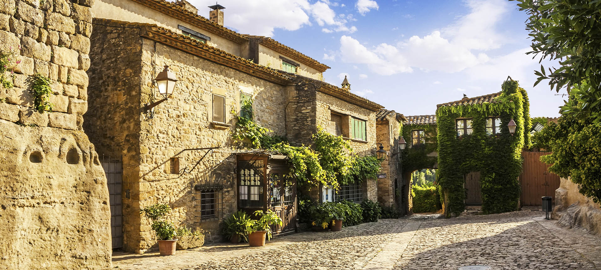 Peratallada in Girona (Katalonien) Peratallada in Girona (Katalonien)