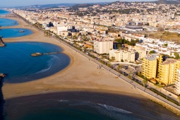 Veduta aerea della spiaggia di Cunit, Tarragona