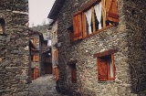 Arquitectura típica de Ribes de Freser, en Girona (Cataluña)