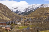 Veduta panoramica di Vielha (Lleida, Catalogna)